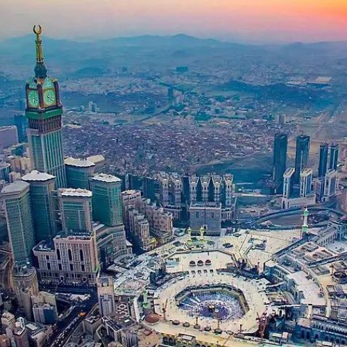 AMBRA ALLA MECCA